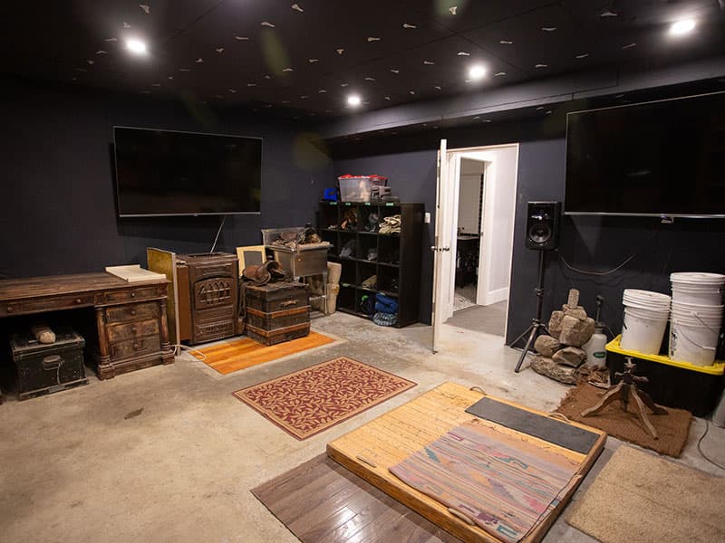 Foley stage